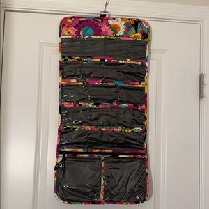Vera Bradley Quilted Hanging Jewelry Organizer in retired Va Va Bloom